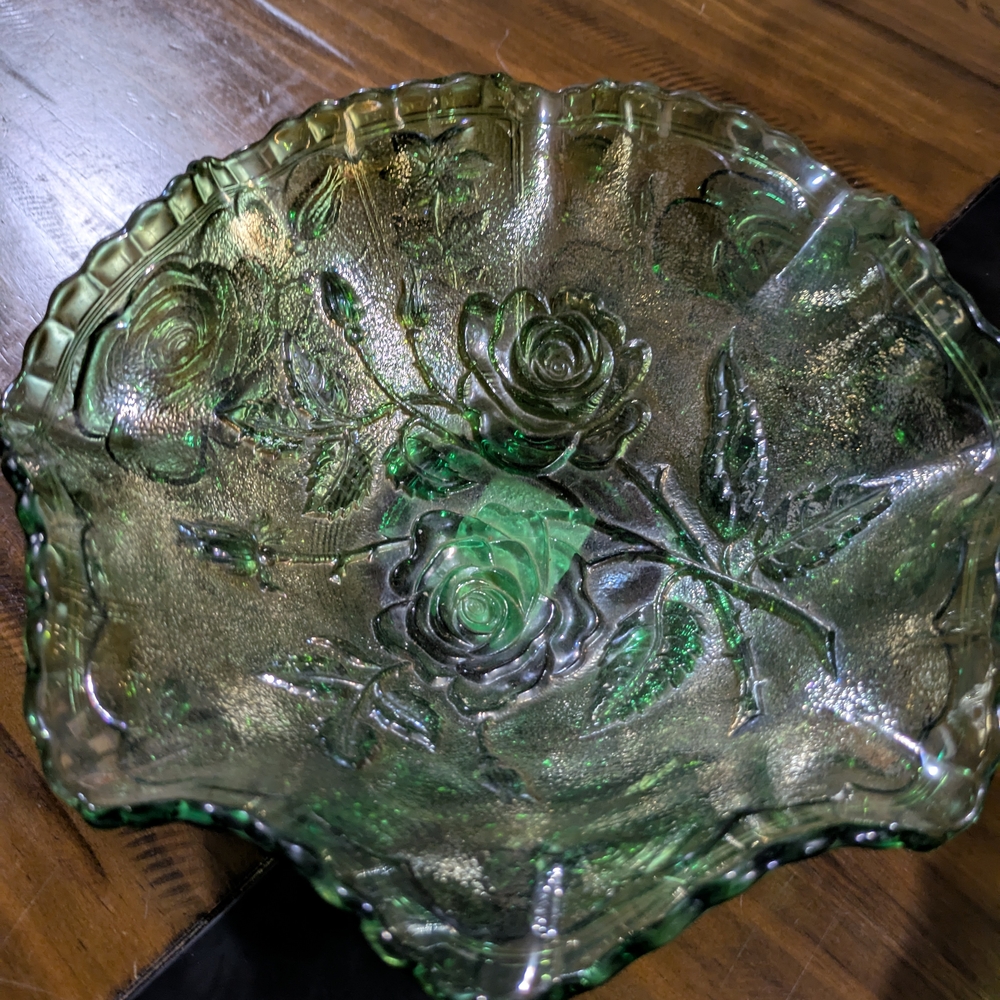 Elegant Green Glass Decorative Bowl